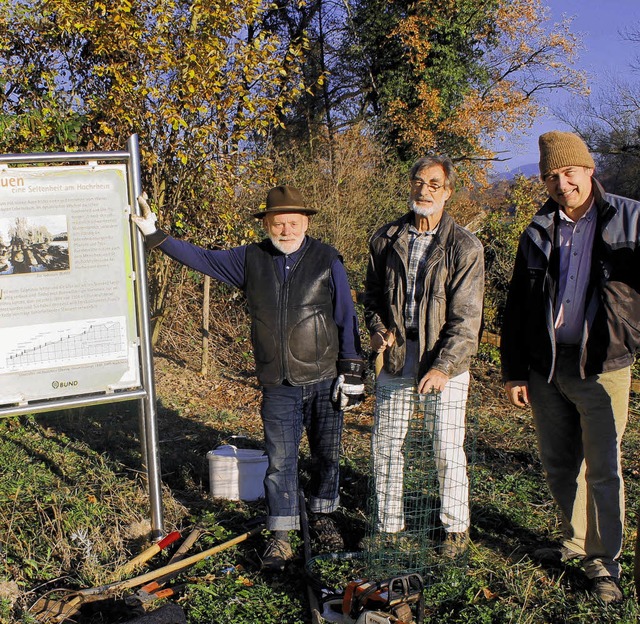 Mitglieder des BUND Waldshut erneuern ...ch, Friedrich Hahn und Frank Makowka.   | Foto: Dinort