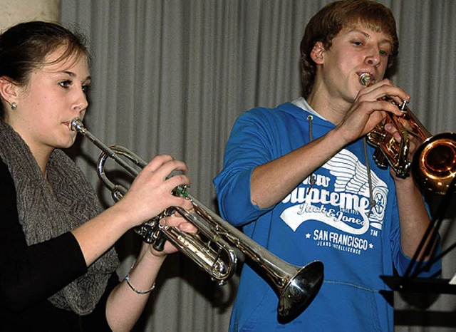 Der Musik auf der Spur waren die junge...Leonie Bchle und Jan Minuth Trompete.  | Foto: Binner-Schwarz
