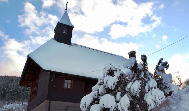 Die Christuskirche wurde im Stil eines Schwarzwaldhauses gebaut.   | Foto: Kathrin Blum