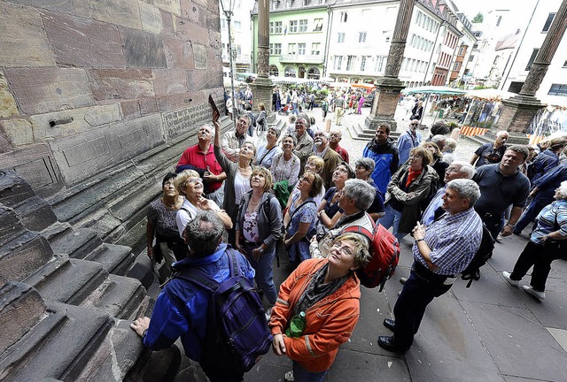 Mehr als 20 Gstefhrungsunternehmen b...in Freiburg Touristen ihre Dienste an.  | Foto: ingo schneider