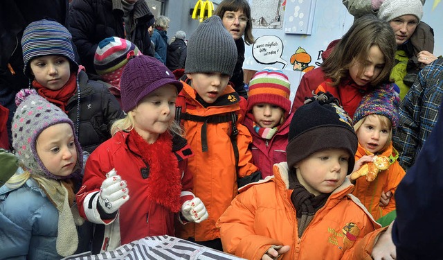 Zur Belohnung fr ihre Auftritte bekam...in-Kindergarten &#8211; Grttimnner.   | Foto: Ruda