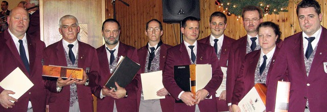 Lothar Heike, Werner Klausmann, Rdige...ger (von rechts) zu Ehrenmitgliedern.   | Foto: Alfons Ebner