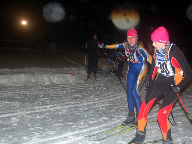 Flinker Wechsel: Vera Knpfle und Janka Mayer  | Foto: Junkel