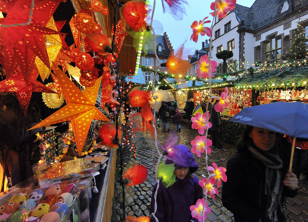 Weihnachtsmarkt Zieht Zufriedenstellende Bilanz - Freiburg - Badische ...