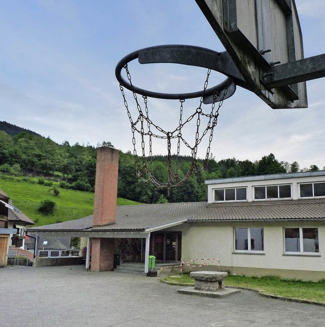 Bis Juli lernten hier noch Grundschle...ltung in die Klassenzimmer einziehen.   | Foto: sattelberger