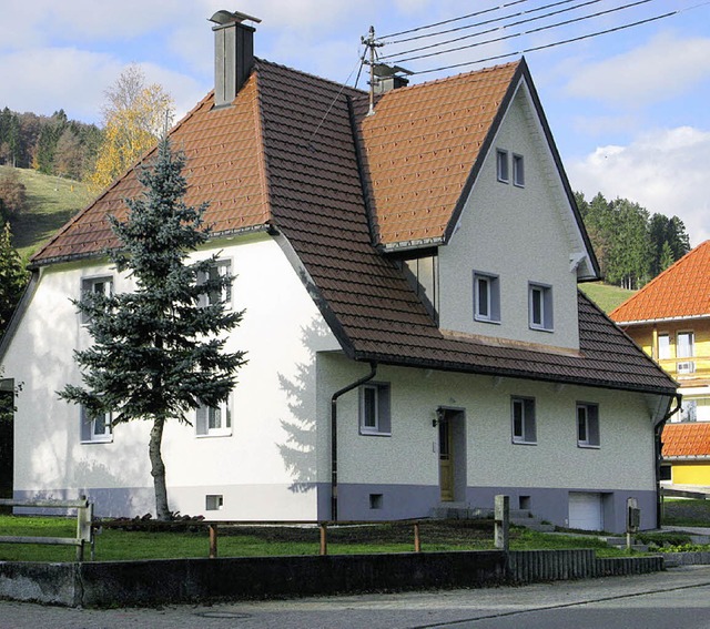 Schmuckstck im Ortsbild: das  Schwesternhaus nach der Sanierung.   | Foto: Ulrike Spiegelhalter