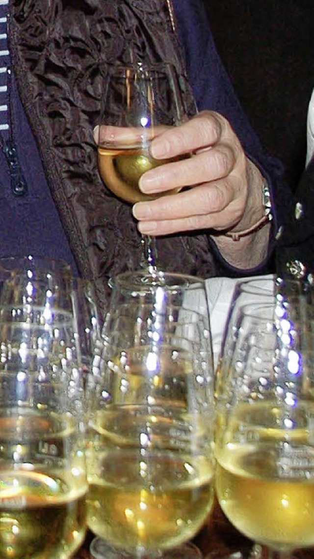 Auch Zeit fr ein Glschen Wein wird w...bei den Neujahrsempfngen im  Rebland.  | Foto: VL