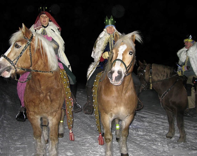 Die heiligen drei Knige   begegneten ...eg vom Spitzenbergparkplatz nach Hof.   | Foto: Ulrike Spiegelhalter