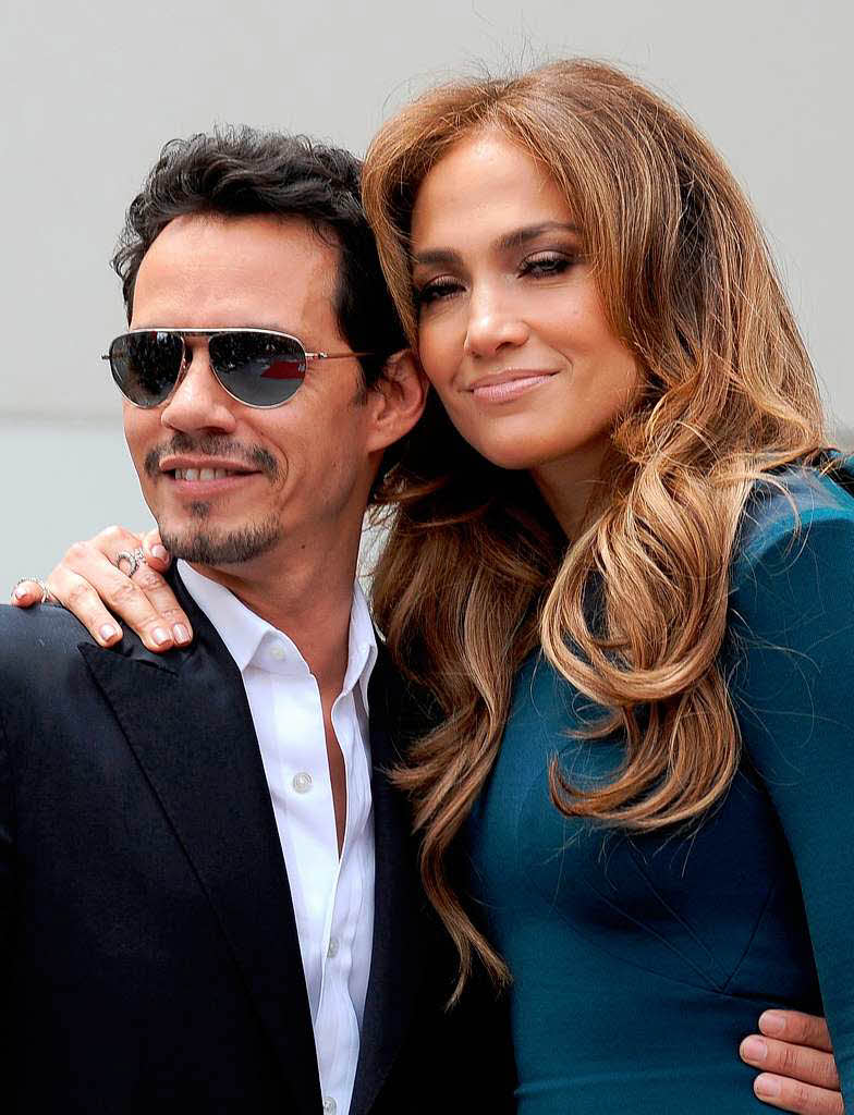 Nach sieben Jahren Ehe folgt die Scheidung: Jennifer Lopez und Marc Anthony trennen sich Mitte Juli. Sie sind Eltern von dreijhrigen Zwillingen.
