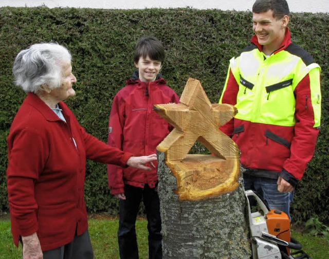 Nach Riesenschreck ein Stern zum Freue...rian und Benjamin Schill (von links).   | Foto: M. Rombach