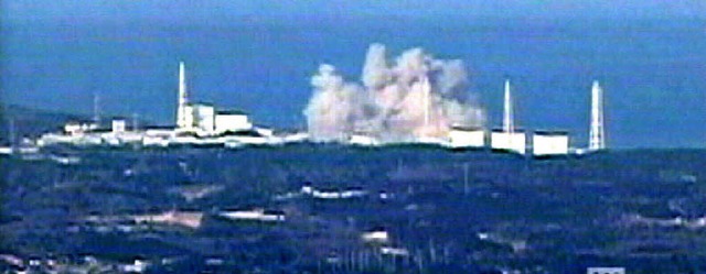 Ein Bild, das Geschichte schrieb: Das ...plosion in Fukushima am 14. Mrz 2011.  | Foto: dpa