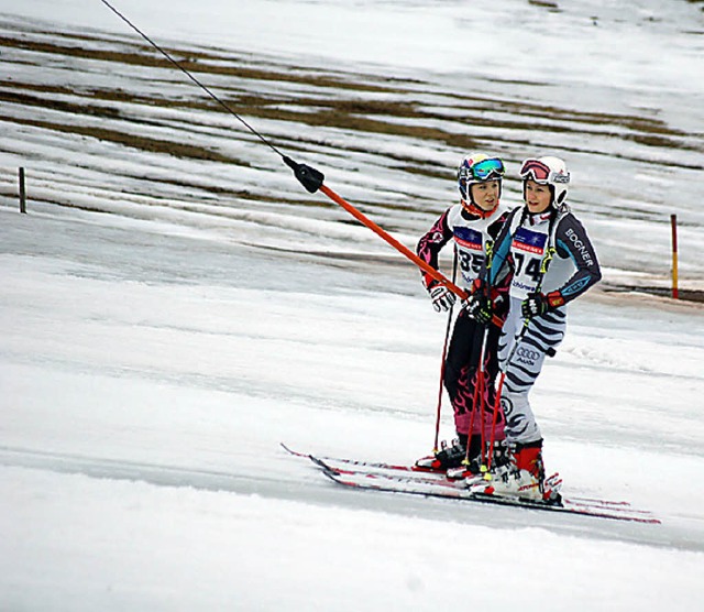 Auf Wintersuche sind die alpinen Skirennlufer.   | Foto: junkel