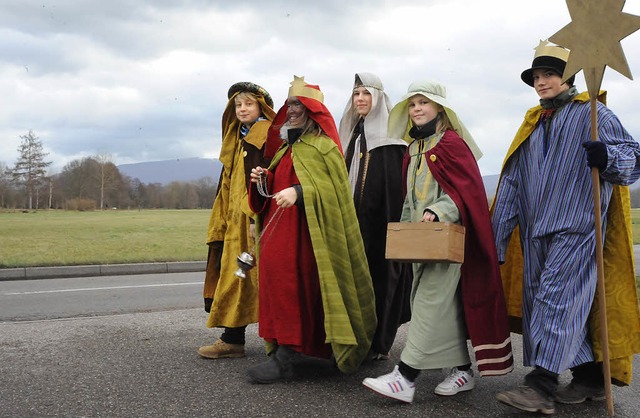 Jahr fr Jahr sind die Sternsinger im ... die Mdchen die Sternsinger Premiere.  | Foto: Markus Zimmermann