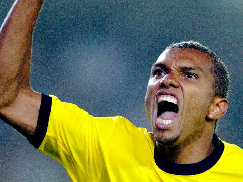 2001 zahlte Borussia Dortmund 25 Millionen Euro fr Marcio Amoroso. Er kam vom AC Parma.(Quelle: Transfermarkt.de)