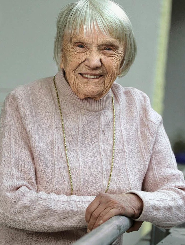 Es gehe ihr gut, sagt Offenburgs ltes...erer: Morgen wird sie  105 Jahre alt.   | Foto: Peter Heck