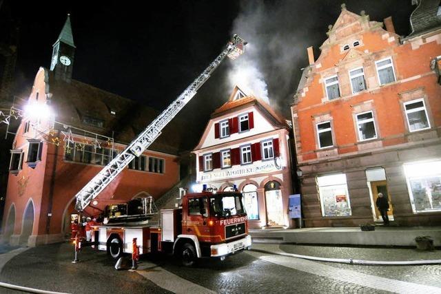 Fotos: Dachstuhlbrand der Engel-Apotheke in Lahr