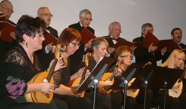 Grenzberschreitende Harmonie: Die Man...Concordia&#8220; aus dem Elsass auf.    | Foto: Roswitha Frey