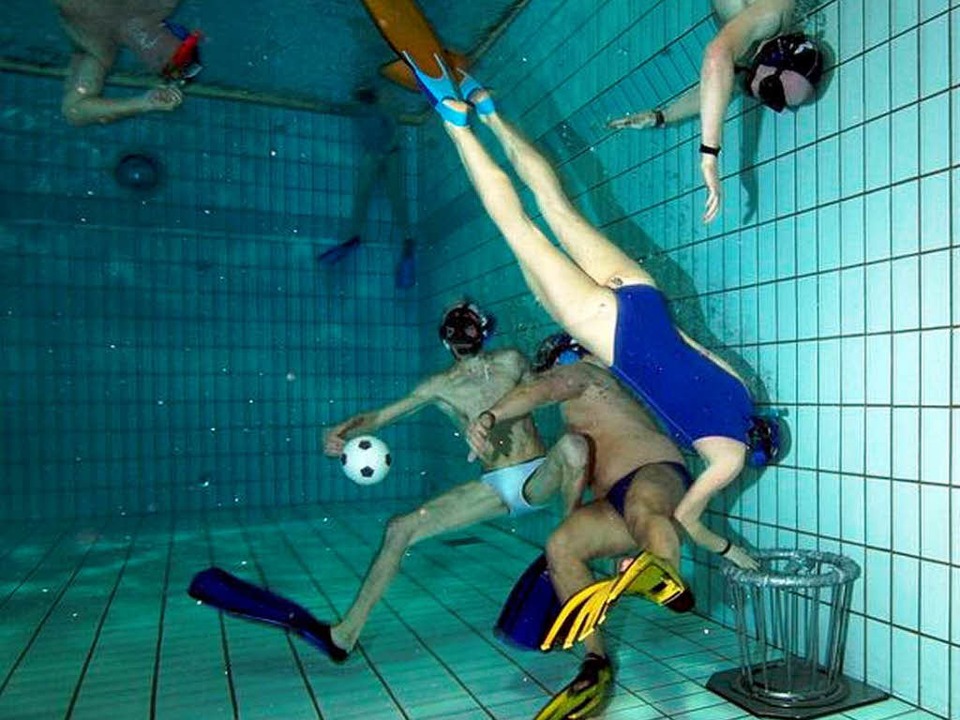 Kein Sport fr Zuschauer: Unterwasserrugby.   | Foto: Tauchclub OG