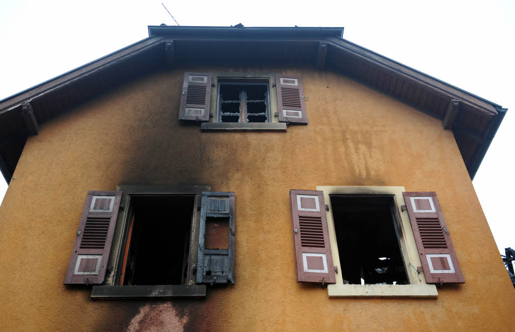 Die Feuerwehr im Groeinsatz.