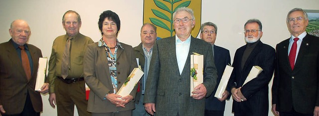 Albert Rieger, Rudolf Schmidt, Elisabe...a (rechts) fr ihr  Engagement geehrt.  | Foto: Jrg Schimanski