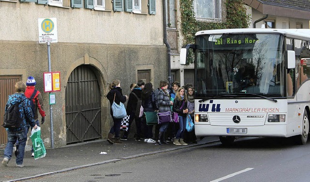 Linienbusse zur Schlerbefrderung spa...eue Schulanfangszeiten gelst werden.   | Foto: Sabine Model