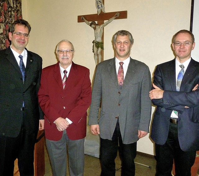 Die Gastgeber beim Neujahrsempfang des...farrer Johannes Frische (von links).    | Foto: Eberhard Gross