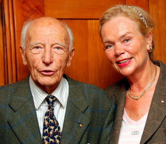 Altbundesprsident Walter Scheel und seine Frau Barbara.  | Foto: Markus Donner