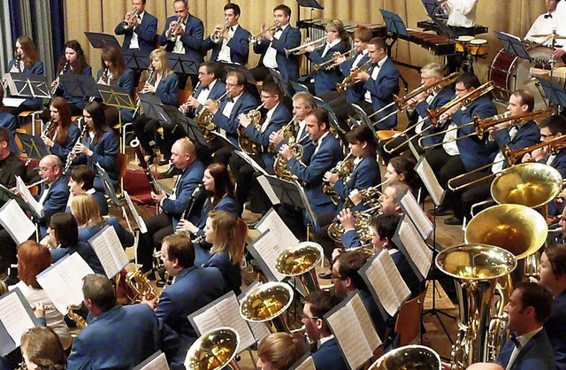 Das Orchester aus Pfaffenrot hat eine imposante Gre.   | Foto: Frank Leonhardt