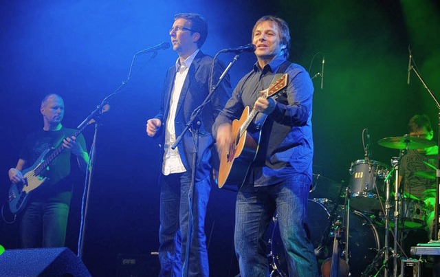 Die Simon und Garfunkel Revival Band g... zwischen Lagerfeuerromantik und Rock.  | Foto: ralph fautz