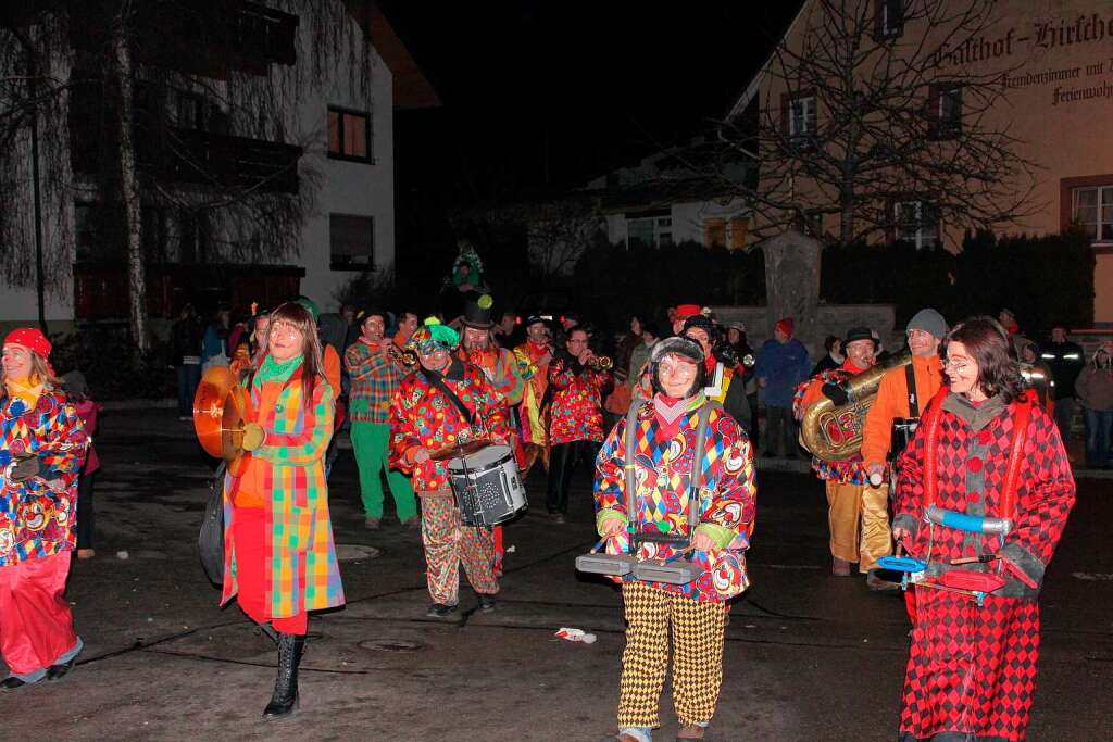 Die Hfiligigser aus Unadingen srgten fr Stimmung beim Nachtumzug.