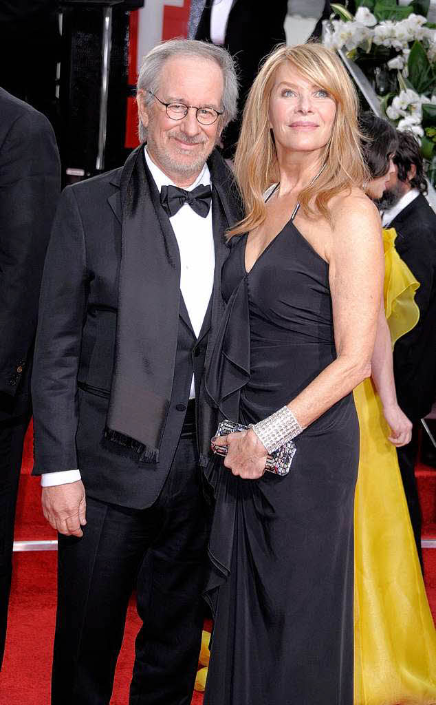 Steven Spielberg heimste fr „Tim & Struppi“ einen Golden Globe ein. Mit dabei: Ehefrau Kate Capshaw.