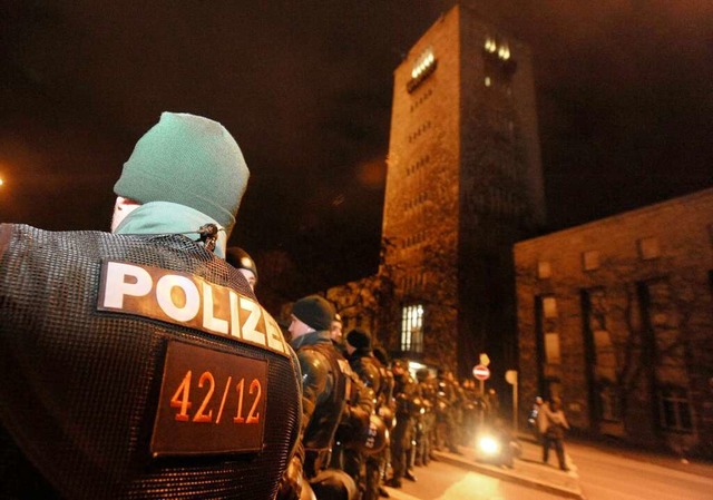 Der Polizeieinsatz zum Schutz der Stut...and rund vier Millionen Euro gekostet.  | Foto: dpa