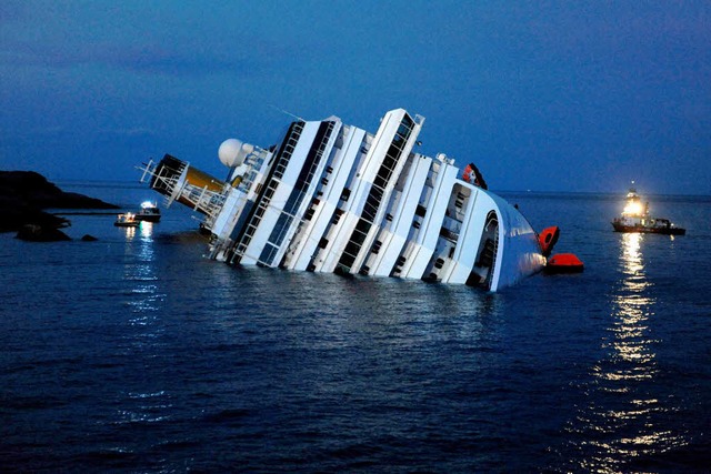 Das Wrack der Costa Concordia.  | Foto: dapd