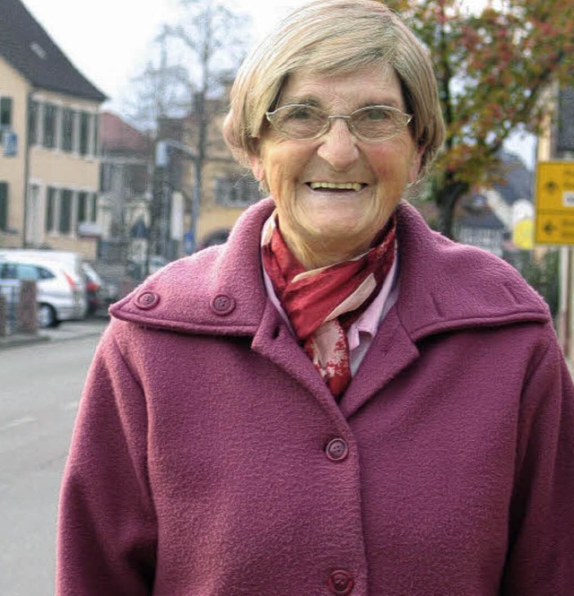 Gerne unterwegs in ihrer Wahlheimat Ei...in, die am Montag 90 Jahre alt wird.    | Foto: GUSTAV RINKLIN