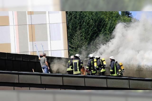 Stadthallenbrand: Verfahren gegen den mit den Schweiarbeiten betrauten Blechner eingestellt