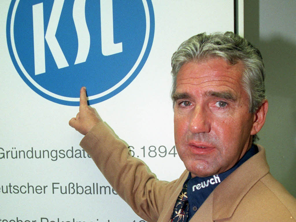 Der Karlsruher SC stieg 1998 mit 38 Zhlern  ab. Die Badener sind damit die Mannschaft, die seit Einfhrung der 3-Punkte-Regel...