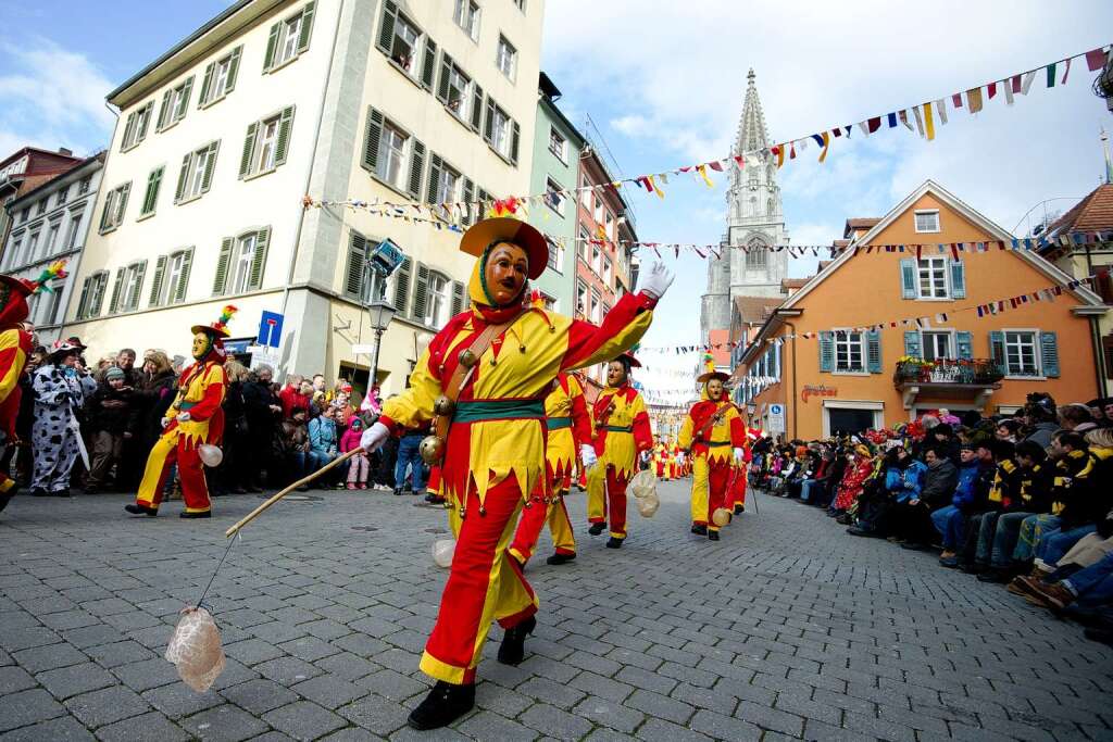 Bunt und laut: Das große Narrentreffen der Schwäbisch-Alemannischen Narrenzünfte in Konstanz. Bunt und laut: Das große Narrentreffen der Schwäbisch-Alemannischen Narrenzünfte in Konstanz.