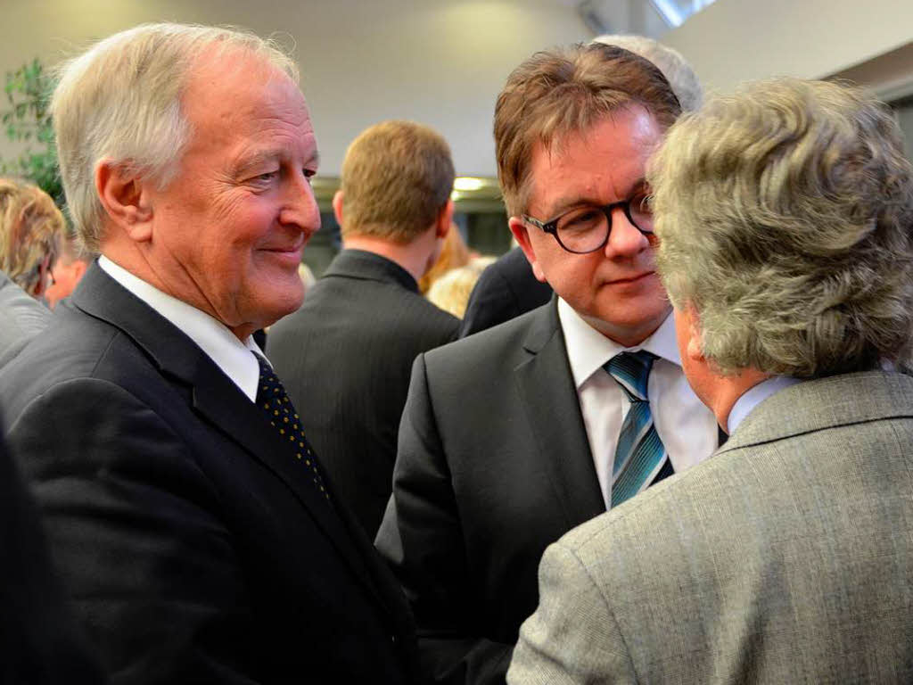 Landtagsprsident Guido Wolf und sein Vorgnger Peter Straub im Gesprch.