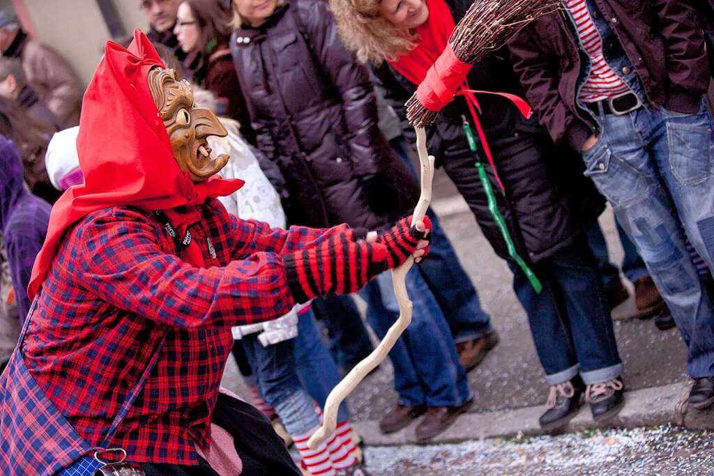 120 Gruppen oder 6500 Hästräger feiern in Herbolzheim 120 Gruppen oder 6500 Hästräger feiern in Herbolzheim