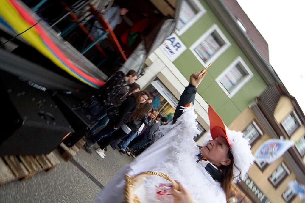 120 Gruppen oder 6500 Hästräger feiern in Herbolzheim 120 Gruppen oder 6500 Hästräger feiern in Herbolzheim