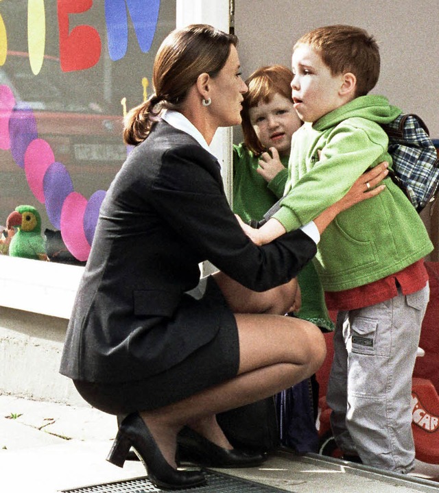 Wenn Mtter arbeiten, mssen Kinder betreut werden.   | Foto: DAK/Wigger