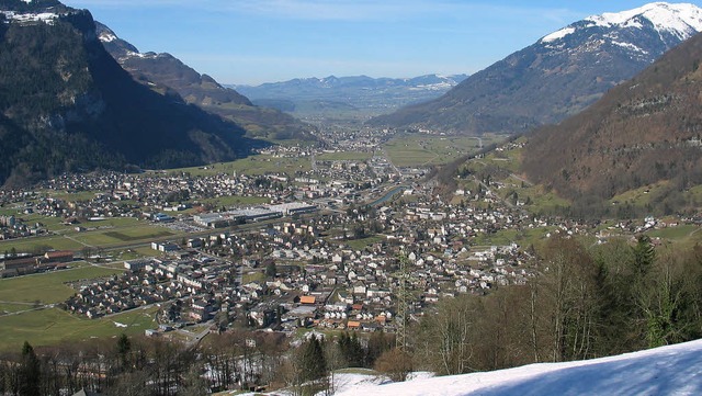 Nfels liegt schn gelegen auf  437 Me...ngen bis dahin sind es 121 Kilometer.   | Foto: Gemeinde glarus-Nord