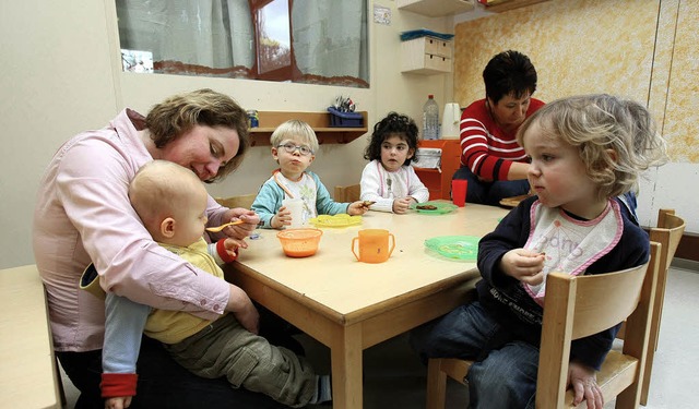 Qualifiziertes Personal fr die Kinderbetreuung ist eine Grundvoraussetzung.  | Foto: DPA