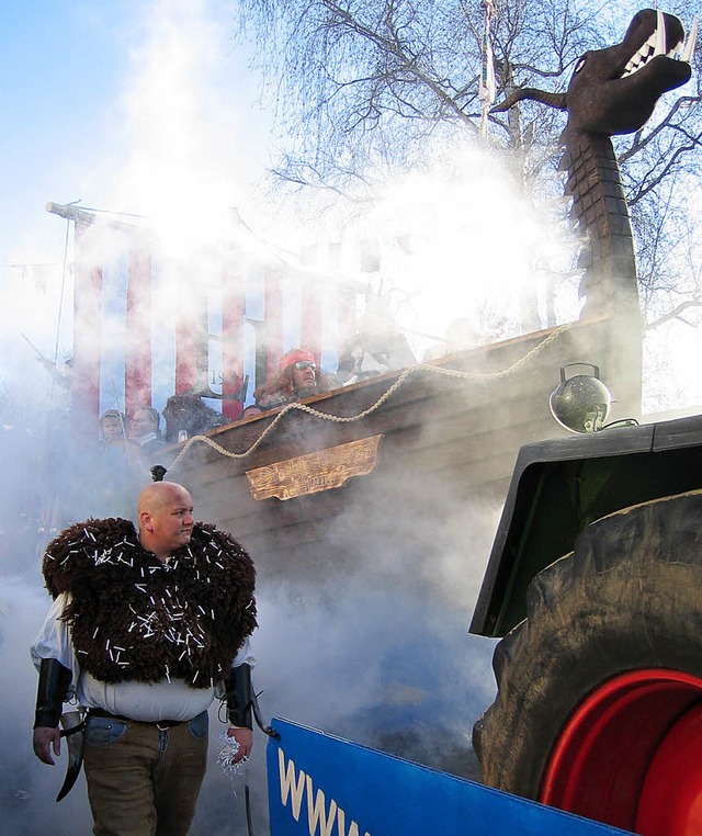 Nicht nur mchtig viel Rauch, sondern ... 2012 geht am Sonntag ber die Bhne.   | Foto: Ingeborg Grziwa