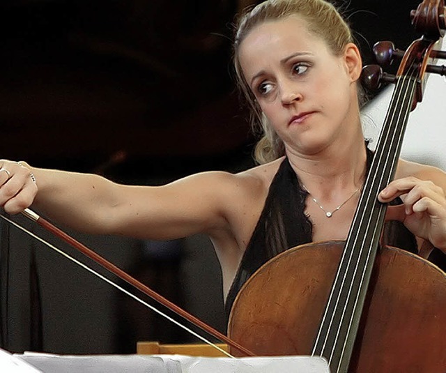 Die Cellistin Sol Gabetta gehrt zu de...icht in der Region auftreten knnten.   | Foto: BZ