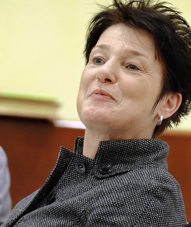 Landesministerin Katrin Altpeter hrte... Pflege und Gesundheit gelst werden.   | Foto: Kathrin Blum