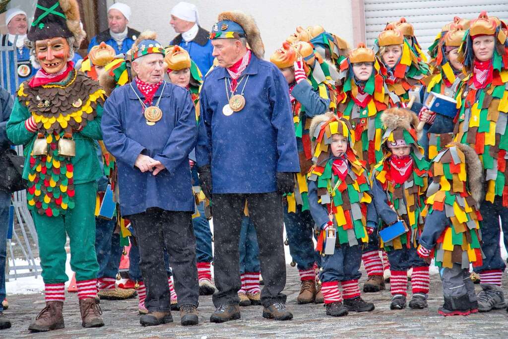 Beim Narrenbaumstellen