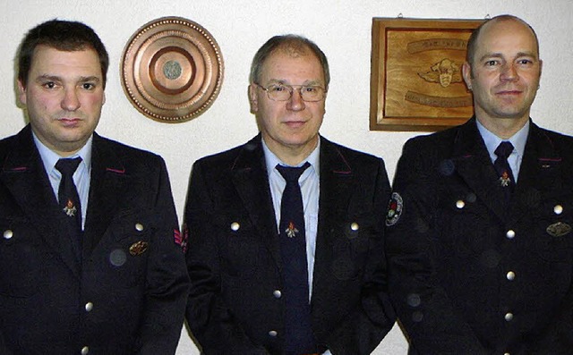 Fr 25 Jahre Dienstzeit wurde Armin Sc... Schrlin entgegennehmen (von links).   | Foto: Mck