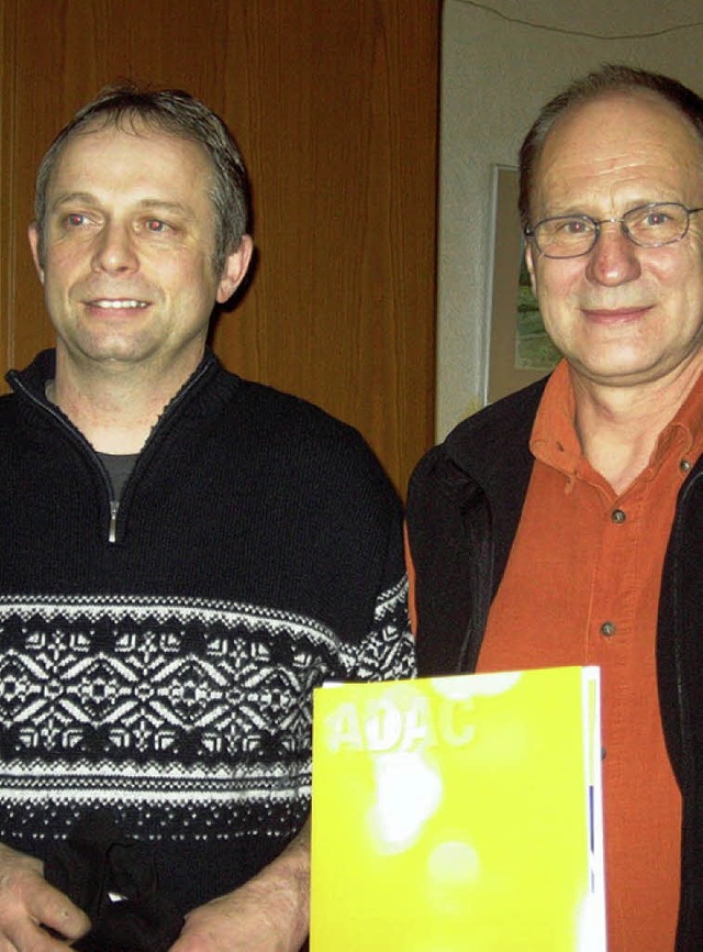 Jrg Fehrenbach (links)  ist der neue ...de Gerhard Wildemann, sein Vorgnger.   | Foto: Selz