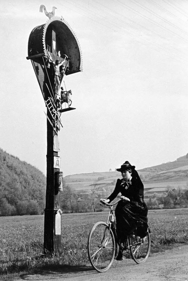 Noch ohne  Mountainbike und in speziel...&#8220; zeigt hier, wie&#8217;s geht.   | Foto: Karl Mller